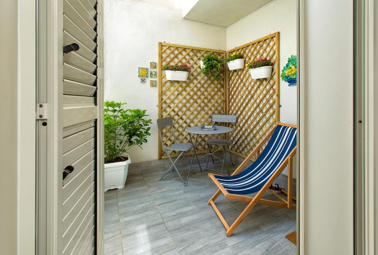 Apartamento Casa Nichitta Catania Exterior foto